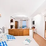 Zeus Villa *