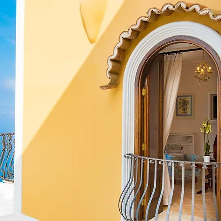 Zeus Villa *